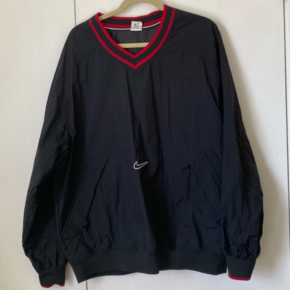 nike windbreaker sweatshirt